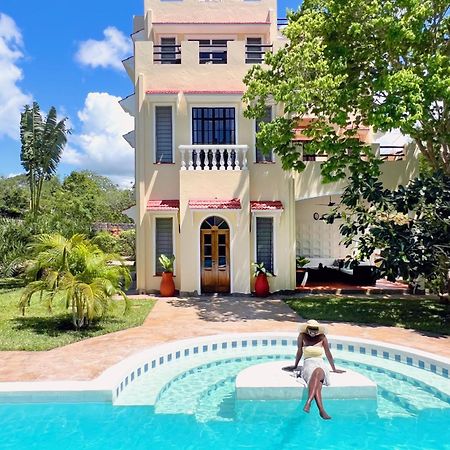 Hilda'S Homestay Diani Beach Ngoại thất bức ảnh